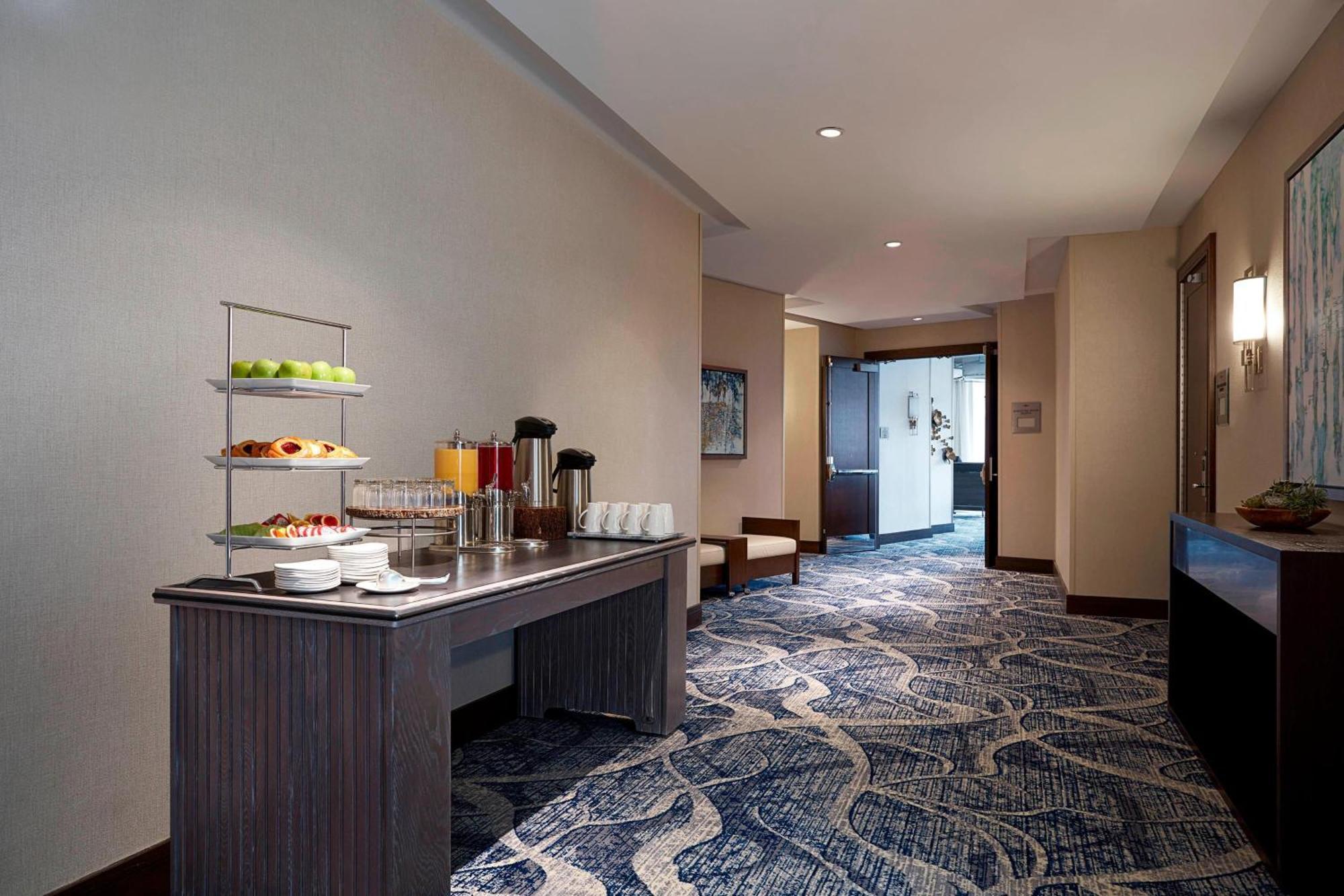 อีทากา แมริออท ดาวน์ทาวน์ ออน เดอะ คอมมอน Hotel อิทากา ภายนอก รูปภาพ